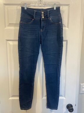 Wallflower Midrise Skinny Jeans Sz9